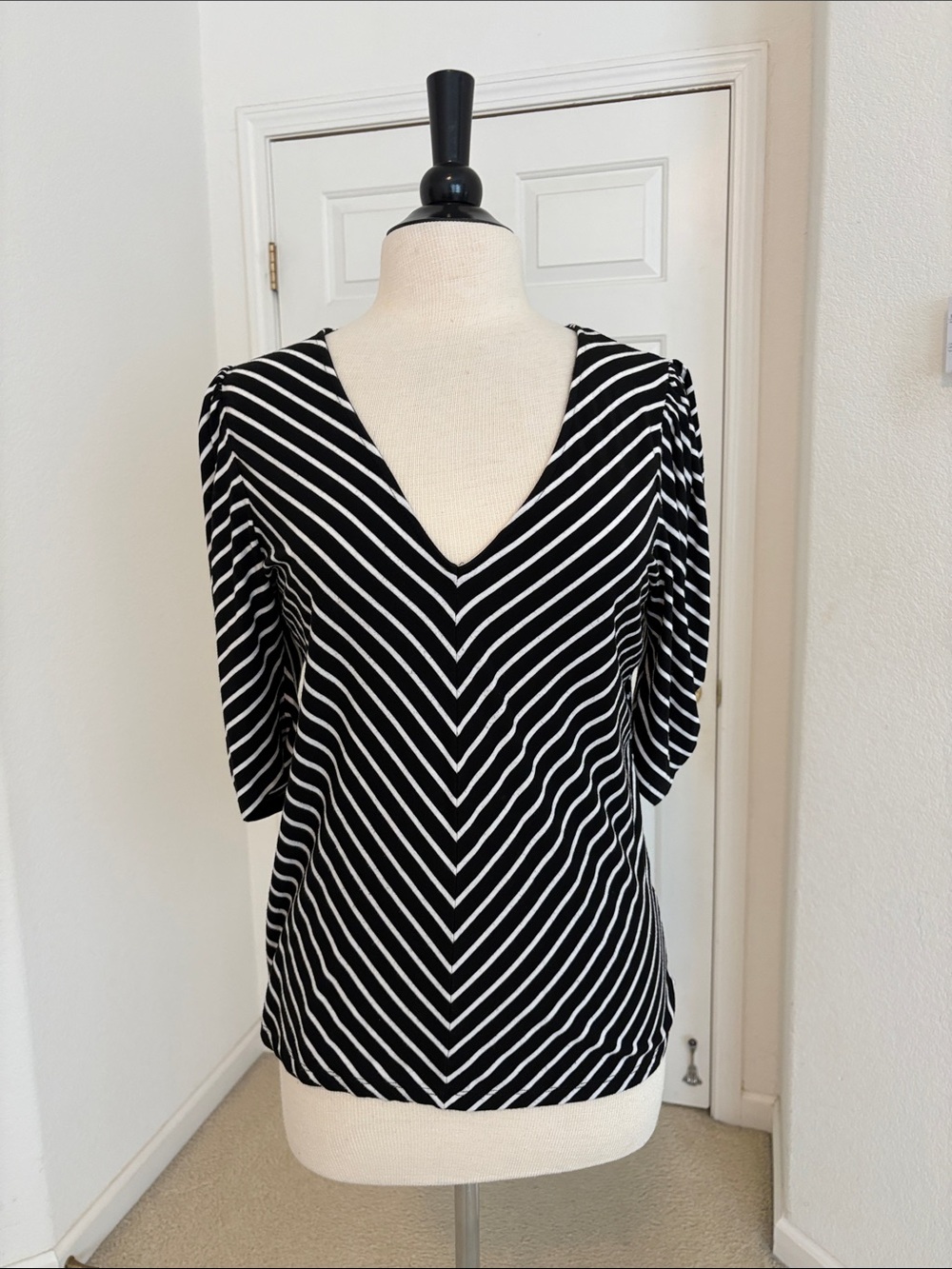 Frame Denim Black & White Striped V-Neck Top